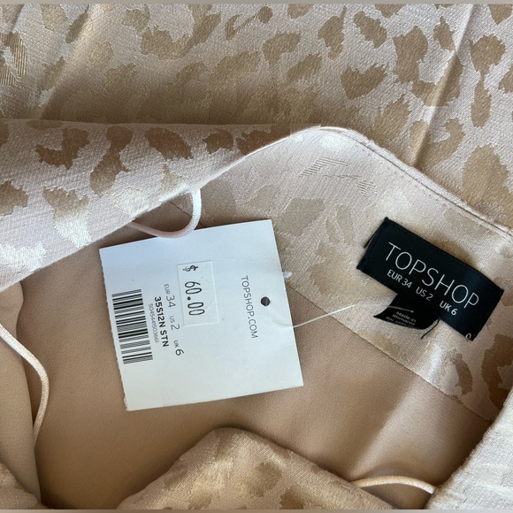 Topshop - Leopard Print Dress - Picture 3 of 4